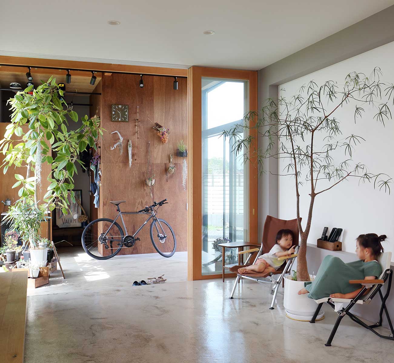 群馬県太田市の設計事務所がつくる邑楽町住宅の土間リビング